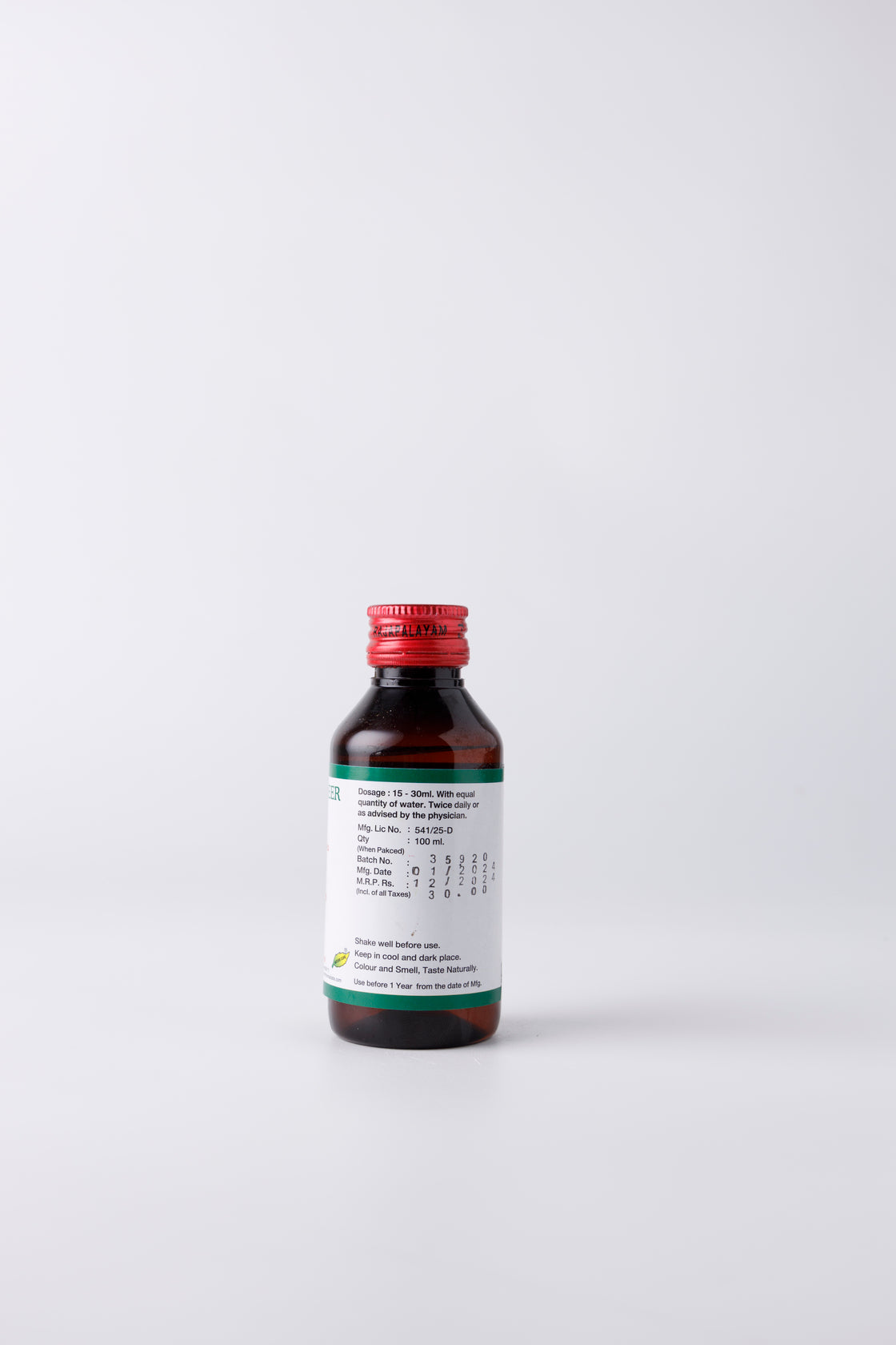 Oma Theeneer Bottle